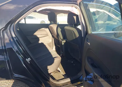 2017 Chevrolet Equinox Ls z USA, uszkodzony, nr VIN 2GNFLEEK7H6197641